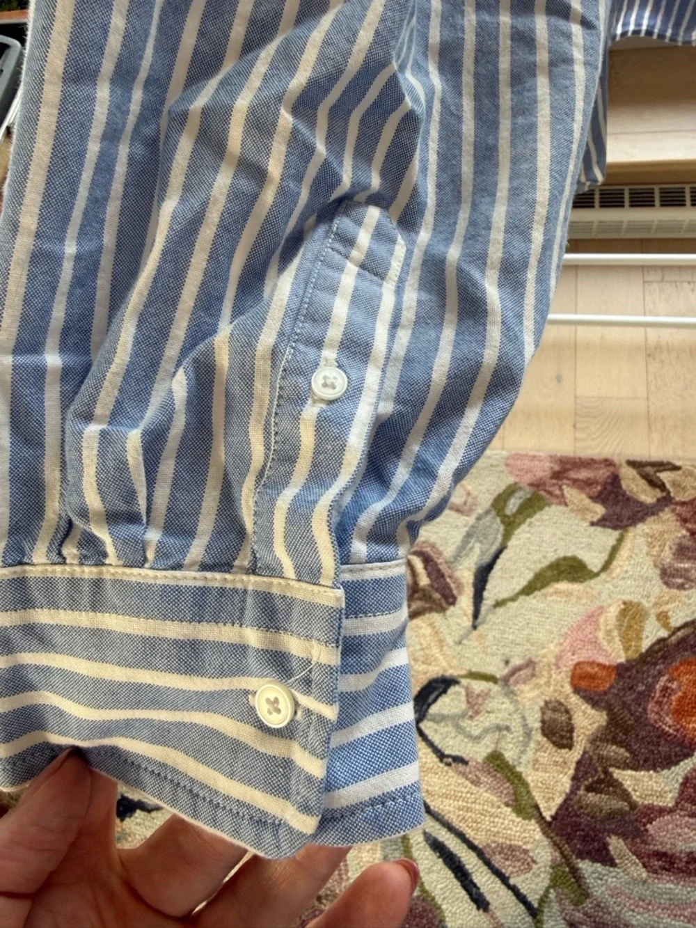 Old Navy Blue and White Vertical Stripe Cropped Button-Down Shirt - Picture 7 of 7